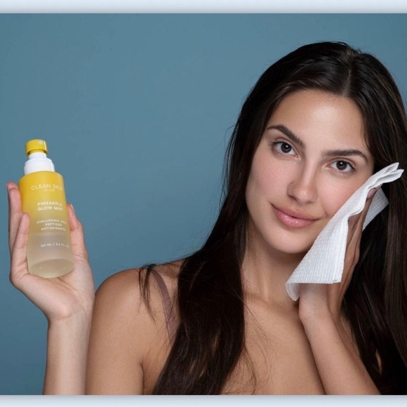 Clean Skin Club PINEAPPLE GLOW Mist NEW IN FACTORY SEALED BOX Prestige Skincare - Picture 10 of 11